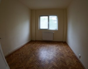 Apartment 3 rooms for sale in Cluj-napoca, zone Manastur