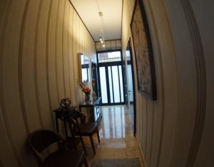 Centru! Apartament in vila istorica, 85mp, zona Podul Horea, Palatul Babos