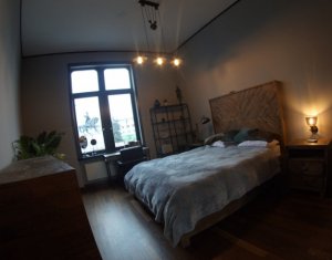 Centru! Apartament in vila istorica, 85mp, zona Podul Horea, Palatul Babos