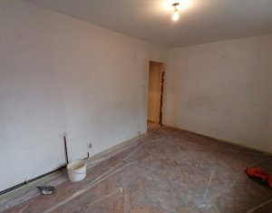 Apartament cu 3 camere, semifinisat,garaj,boxa, Manastur