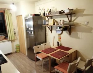 Apartament cu 3 camere, Gheorgheni