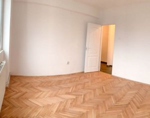 Vanzare apartament 2 camere, recent finisat, decomandat, etaj intermediar, Gara