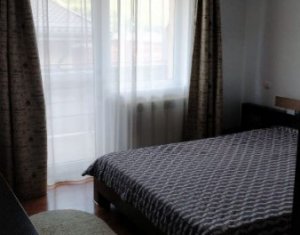 Appartement 3 chambres à vendre dans Cluj-napoca, zone Manastur