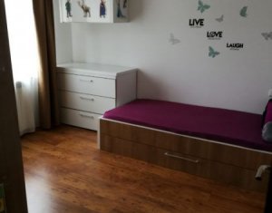 Zona Campului - apartament 3 camere in bloc tip vila, 70mp+2 balcoane