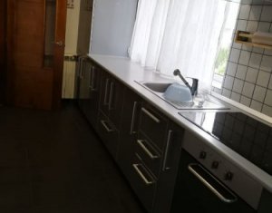 Appartement 3 chambres à vendre dans Cluj-napoca, zone Manastur