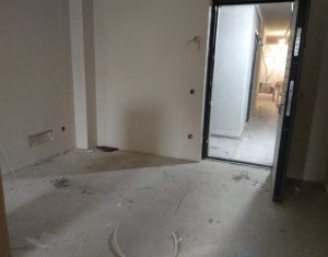 Vanzare apartament 2 camere, bloc nou, gradina, 30mp, zona calea Baciului