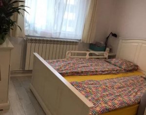 Appartement 3 chambres à vendre dans Cluj-napoca, zone Manastur