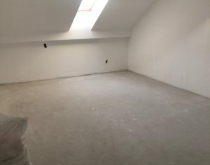 Appartement 3 chambres à vendre dans Floresti