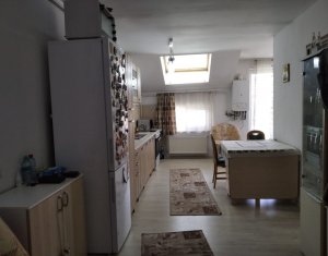 Apartament 3 camere, 60 mp, mobilat, strada Florilor