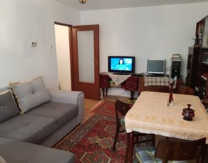 Vanzare apartament 2 camere, etaj intermediar, Intre Lacuri, finisat