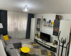 Vanzare apartament 2 camere, decomandat, etaj intermediar, renovat, Manastur