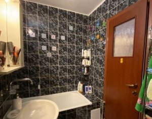 Appartement 2 chambres à vendre dans Cluj-napoca, zone Intre Lacuri