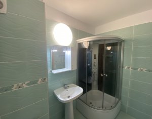 Appartement 4 chambres à vendre dans Cluj-napoca, zone Floresti