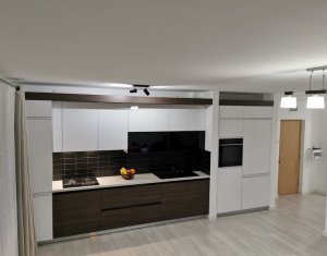 Appartement 3 chambres à vendre dans Floresti