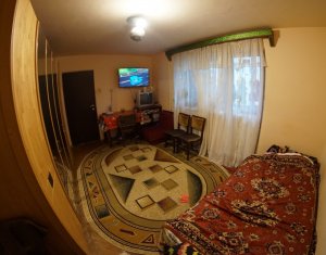 Vanzare apartament 3 camere Gheorgheni, etaj 3, zona Rebreanu