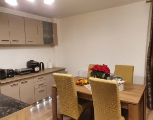 Apartament cu 3 camere, mobilat+parcare, zona Vivo