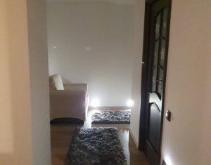 Apartament cu 3 camere, mobilat+parcare, zona Vivo