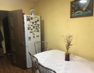 TOP oferta! Apartament spatios, 3 CAMERE, 2 bai, balcon, Zorilor