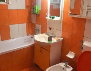 TOP oferta! Apartament spatios, 3 CAMERE, 2 bai, balcon, Zorilor