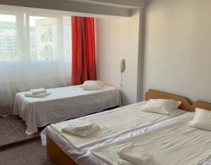 Appartement 4 chambres à vendre dans Cluj-napoca, zone Manastur