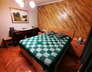 Appartement 4 chambres à vendre dans Cluj-napoca, zone Marasti