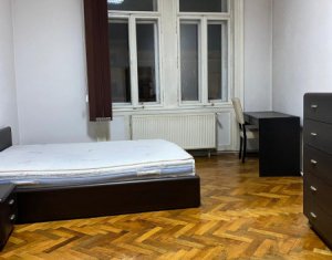 Appartement 3 chambres à vendre dans Cluj-napoca, zone Gara