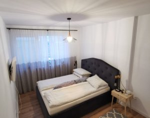 Lakás 3 szobák eladó on Sannicoara, Zóna Centru