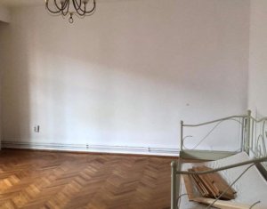 Apartament 4 camere, decomandat, Grigorescu