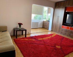 Apartament cu 3 camere, Gheorgheni, pret negociabil