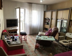 Apartament 3 camere, etaj intermediar, Manastur, zona Parang