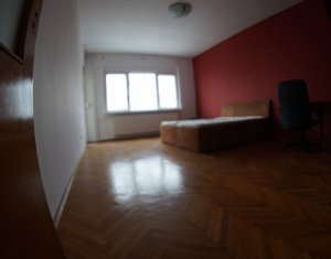 Apartament 230 mp SU totala in cartier Andrei Muresanu, garaj+beci, zona Engels