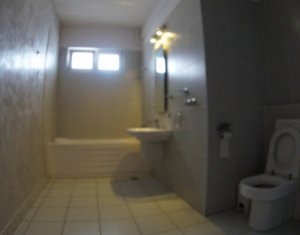 Apartament 230 mp SU totala in cartier Andrei Muresanu, garaj+beci, zona Engels