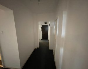 Appartement 3 chambres à vendre dans Cluj-napoca, zone Zorilor