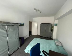 Apartament de vanzare, 3 camere, 2 bai, garaj, cartier Zorilor, oferta excelenta