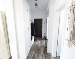 Apartament 3 camere, ultrafinisat, Floresti, zona Fagului