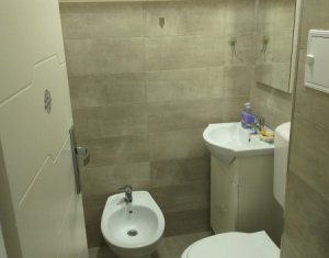 Apartament 3 camere, decomandat, etaj intermediar,Ultrafinisat, Marasti