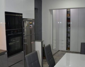 Apartment 3 rooms for sale in Cluj-napoca, zone Intre Lacuri