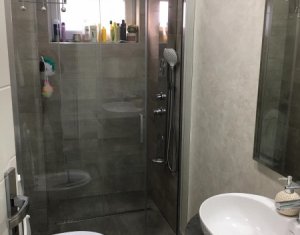 Apartament 3 camere, decomandat, etaj intermediar,Ultrafinisat, Marasti