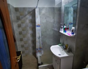 Apartment 4 rooms for sale in Cluj-napoca, zone Manastur