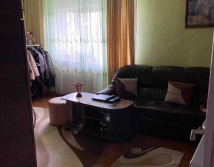 Vanzare apartament 3 camere, decomandat, finisat si mobilat, Marasti