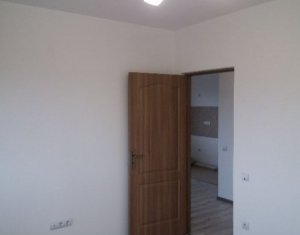 Apartment 2 rooms for sale in Floresti