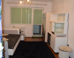 Apartament 2 camere decomandate, etaj intermediar, 55 mp, zona Primaverii