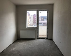 Appartement 3 chambres à vendre dans Floresti