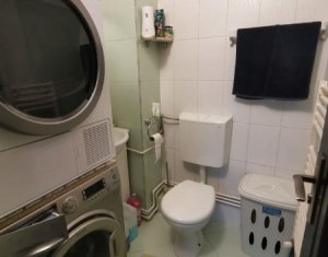 Appartement 4 chambres à vendre dans Cluj-napoca, zone Manastur