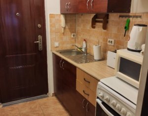 Apartament tip garsoniera zona Iulius Mall