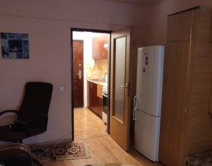 Apartament tip garsoniera zona Iulius Mall