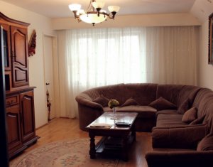 Apartment 4 rooms for sale in Cluj-napoca, zone Manastur