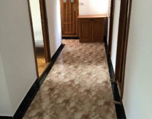 Appartement 3 chambres à vendre dans Cluj-napoca, zone Manastur