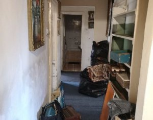 Appartement 4 chambres à vendre dans Cluj-napoca, zone Manastur