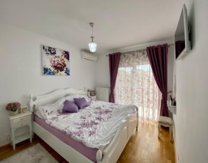 Apartament 3 camere, 2 locuri de parcare situat in Borhanci